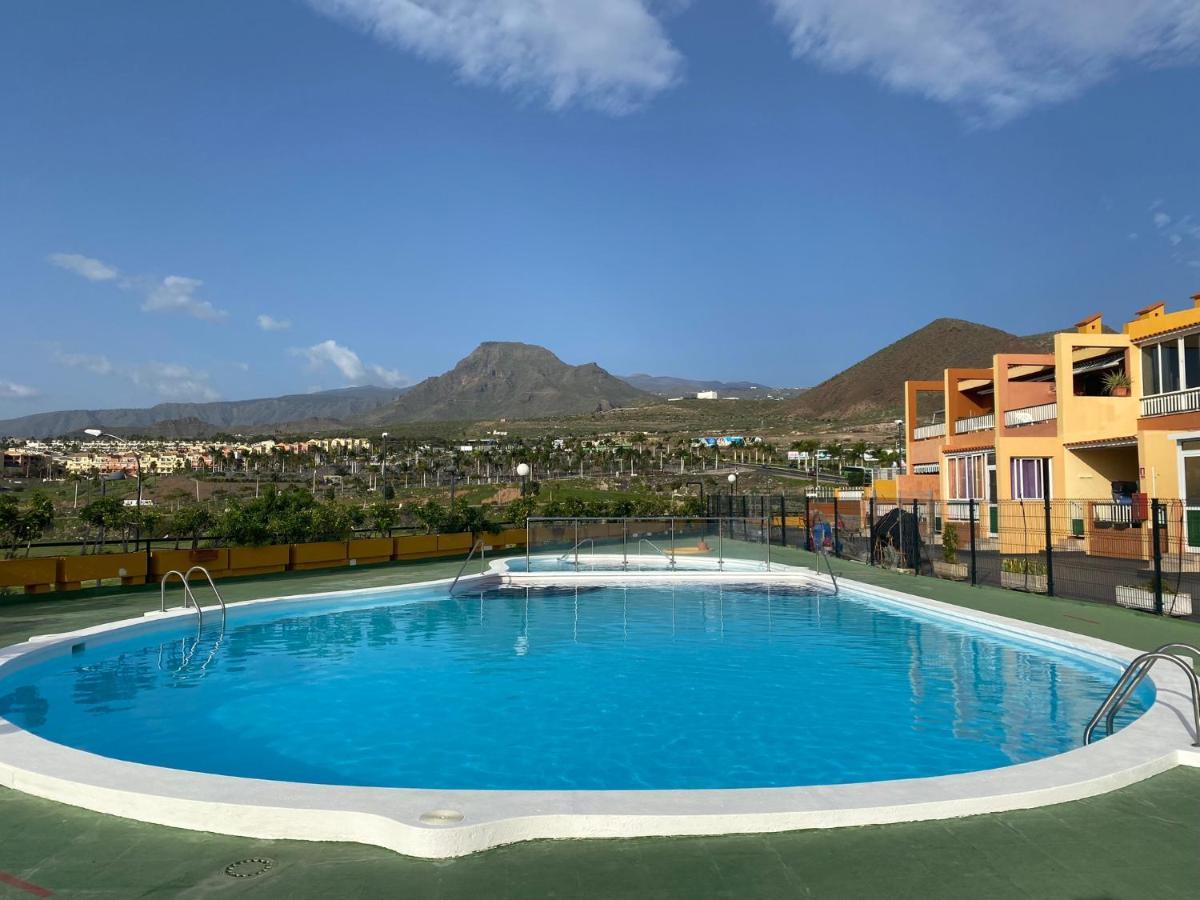 لوس كريستيانوس Simon Beach House Los Cristianos المظهر الخارجي الصورة